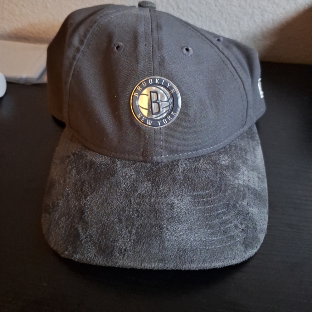 Brooklyn Nets Suede New Era 9Twenty Strapback Adjustable Hat Cap NBA